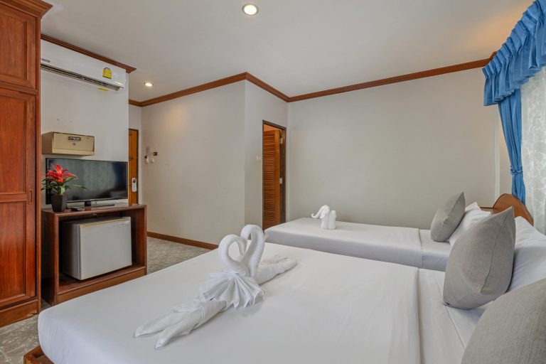 Baan Victoria Patong 002